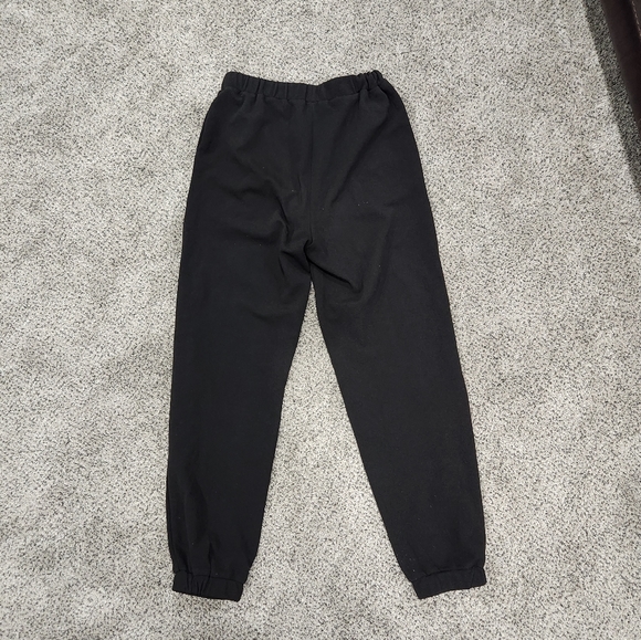 Comfy Black Sweatpants - Picture 3 of 3